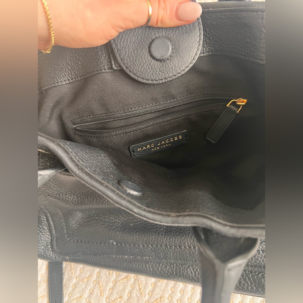 Marc Jacob’s Empire City Leather Tote Black - Picture 4 of 9